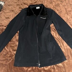 Soft shell Columbia  jacket brand new worn 1 time